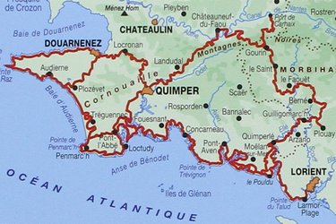  carte La côte de Cornouaille :de la pointe du Raz aux Montagne Noires